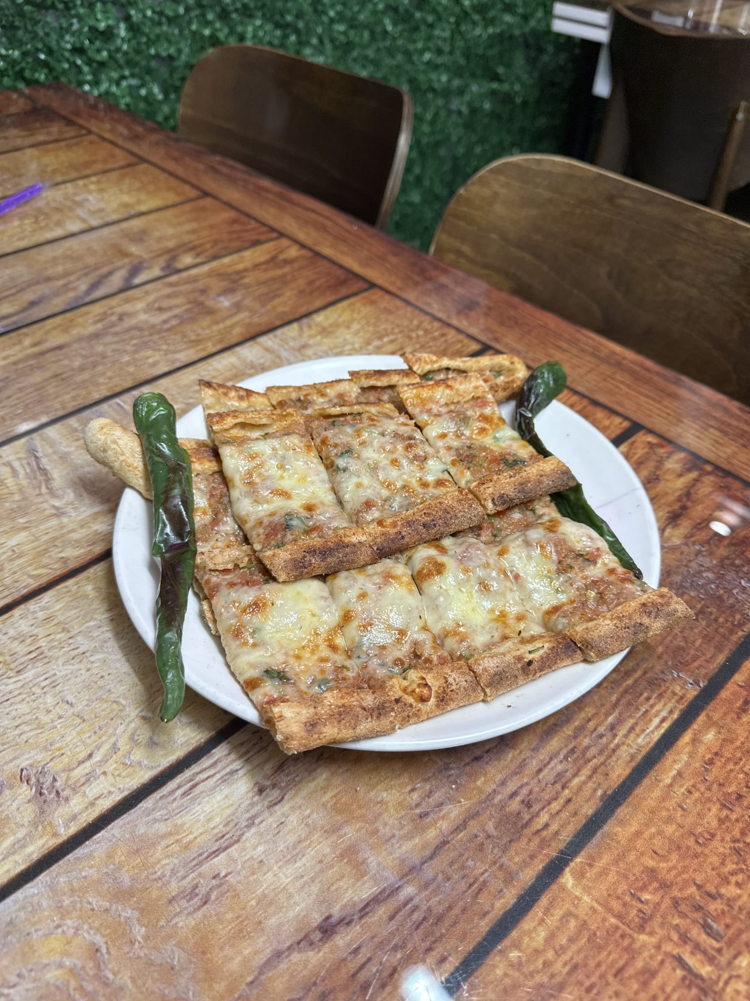 Kıymalı Kaşarlı Pide